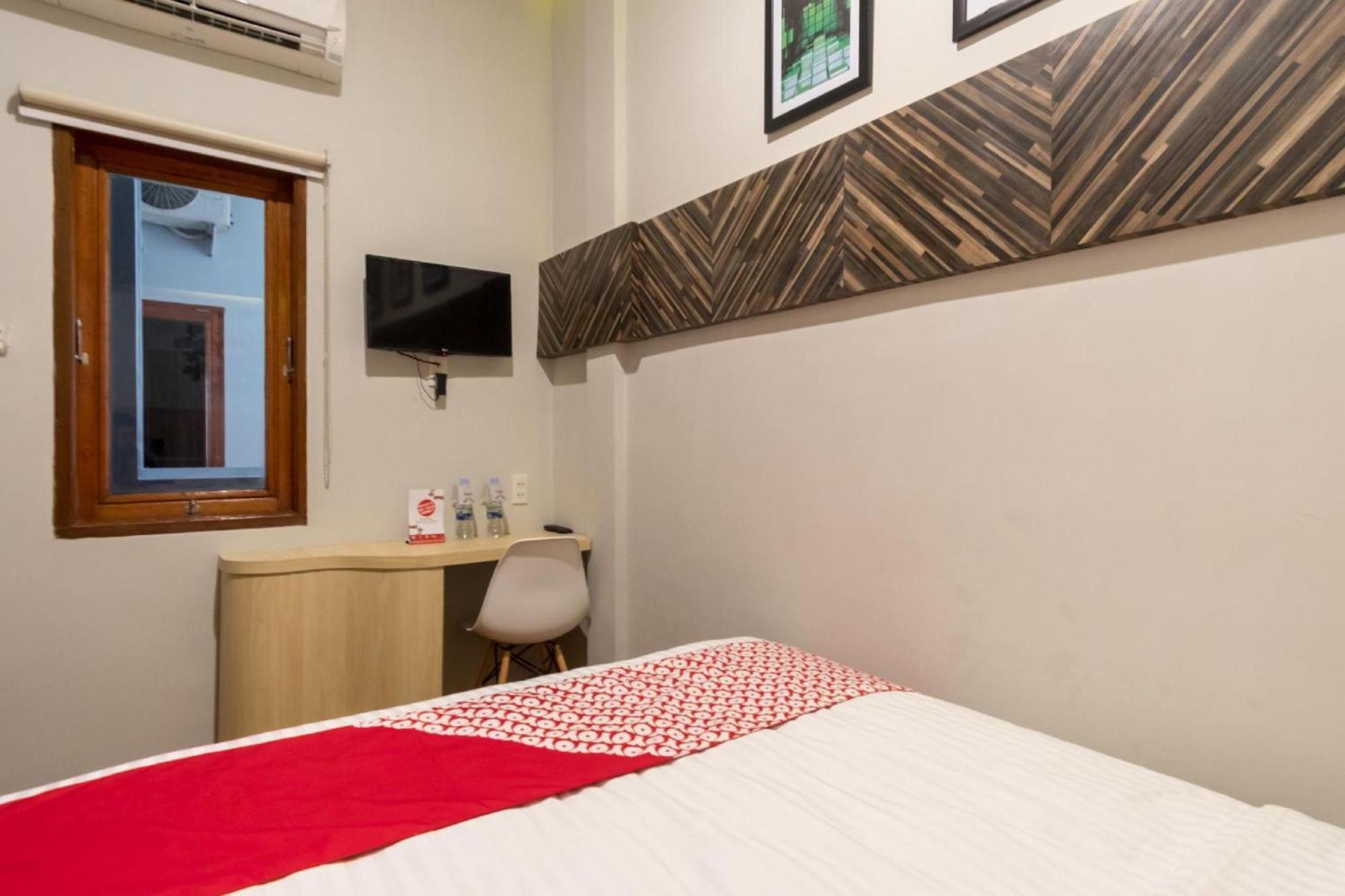 Super Oyo 456 Aljadid Guest House Medan Esterno foto