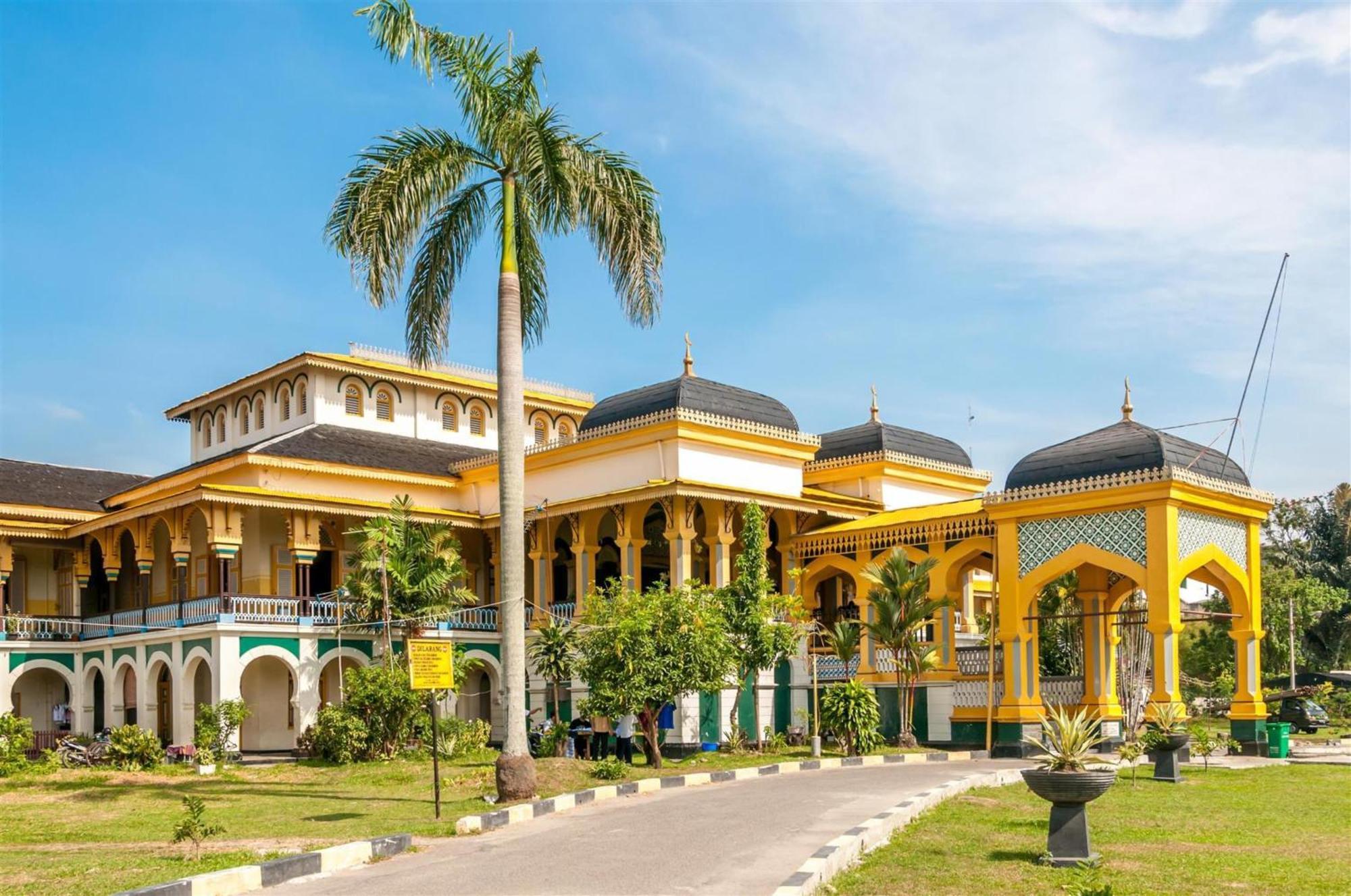 Super Oyo 456 Aljadid Guest House Medan Esterno foto