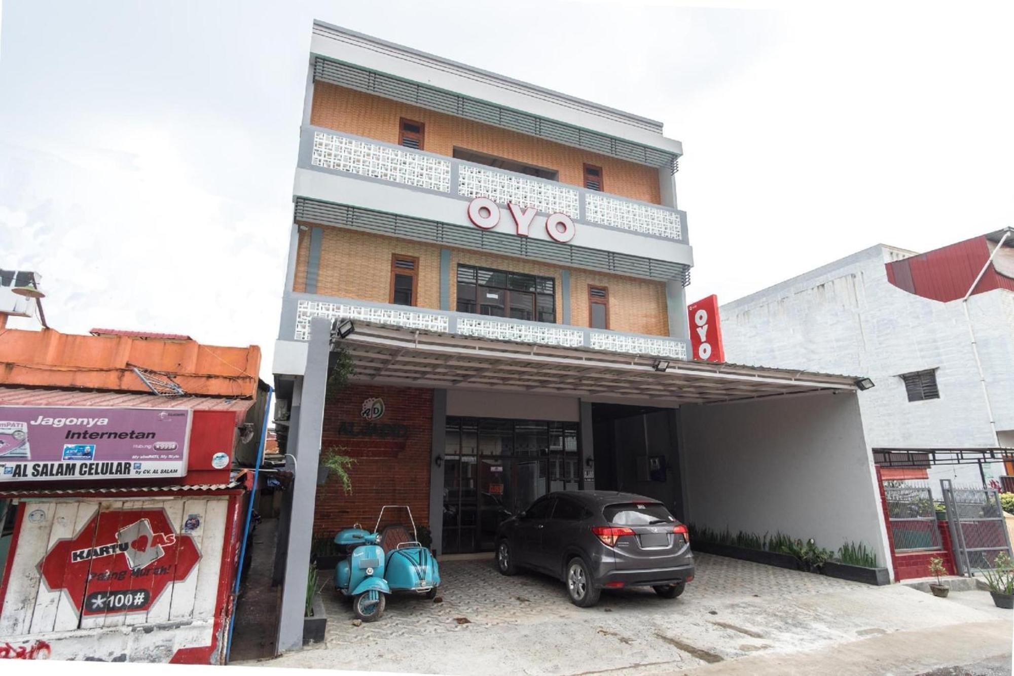 Super Oyo 456 Aljadid Guest House Medan Esterno foto
